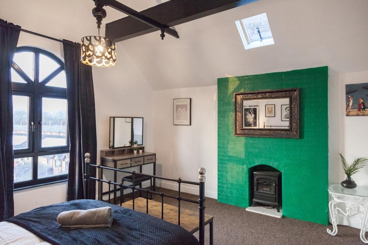 Victorian Elegance At Kingscliffe, Sleeps 17 Villa Manchester Exterior photo
